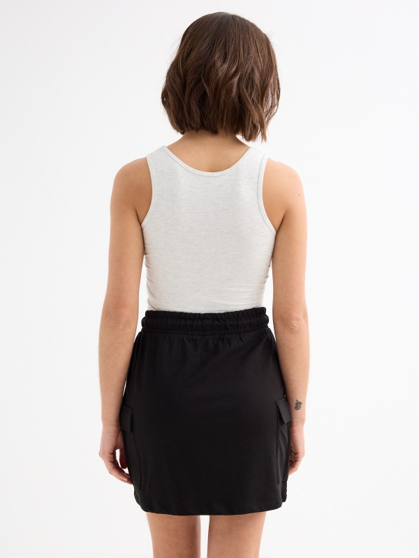 Basic sleeveless top light grey vigore middle back view