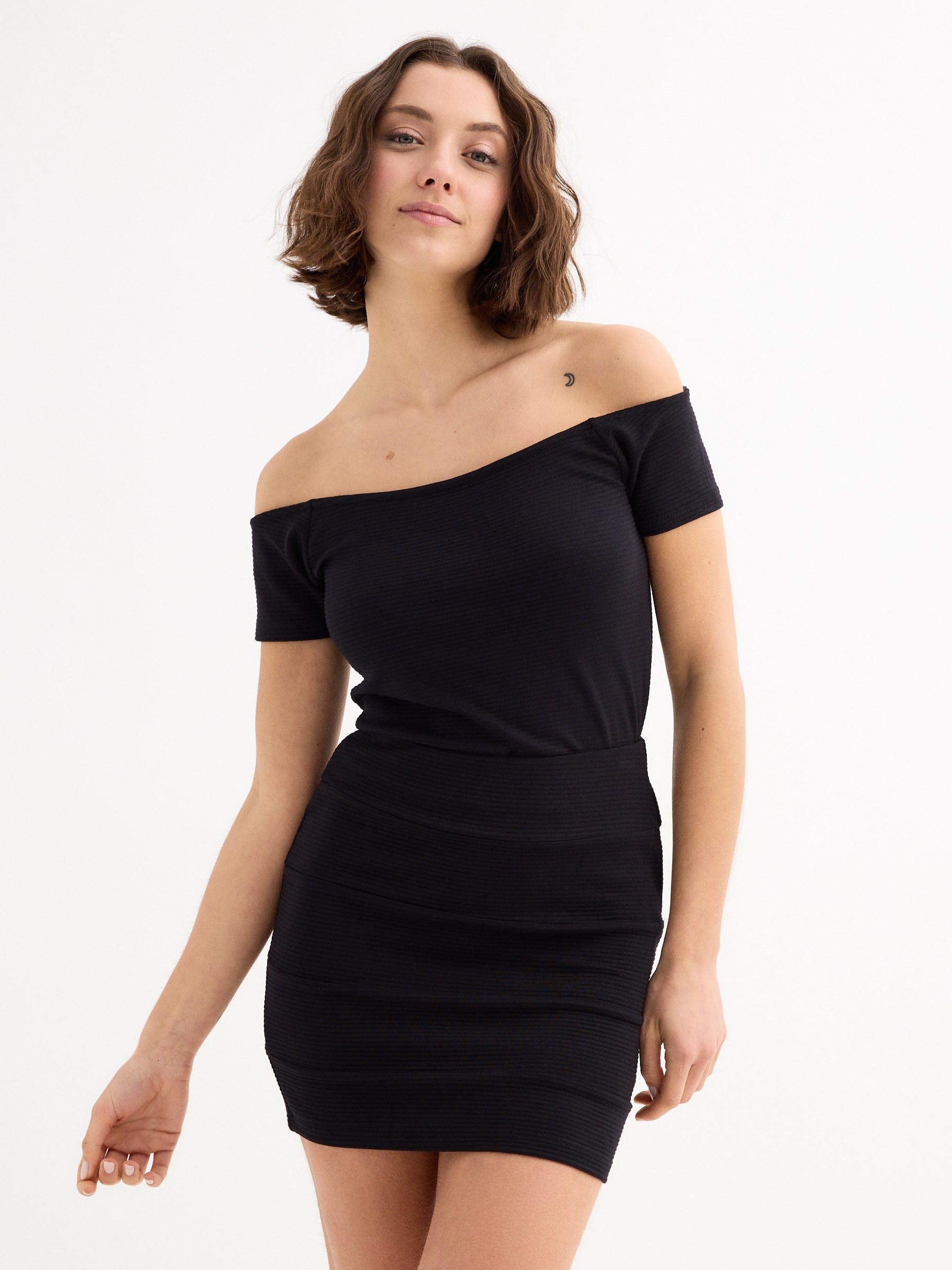 Ribbed boat neck t-shirt black middle front view