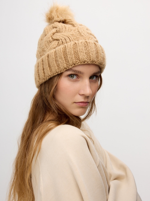 Camel hat with pompom brown detail view