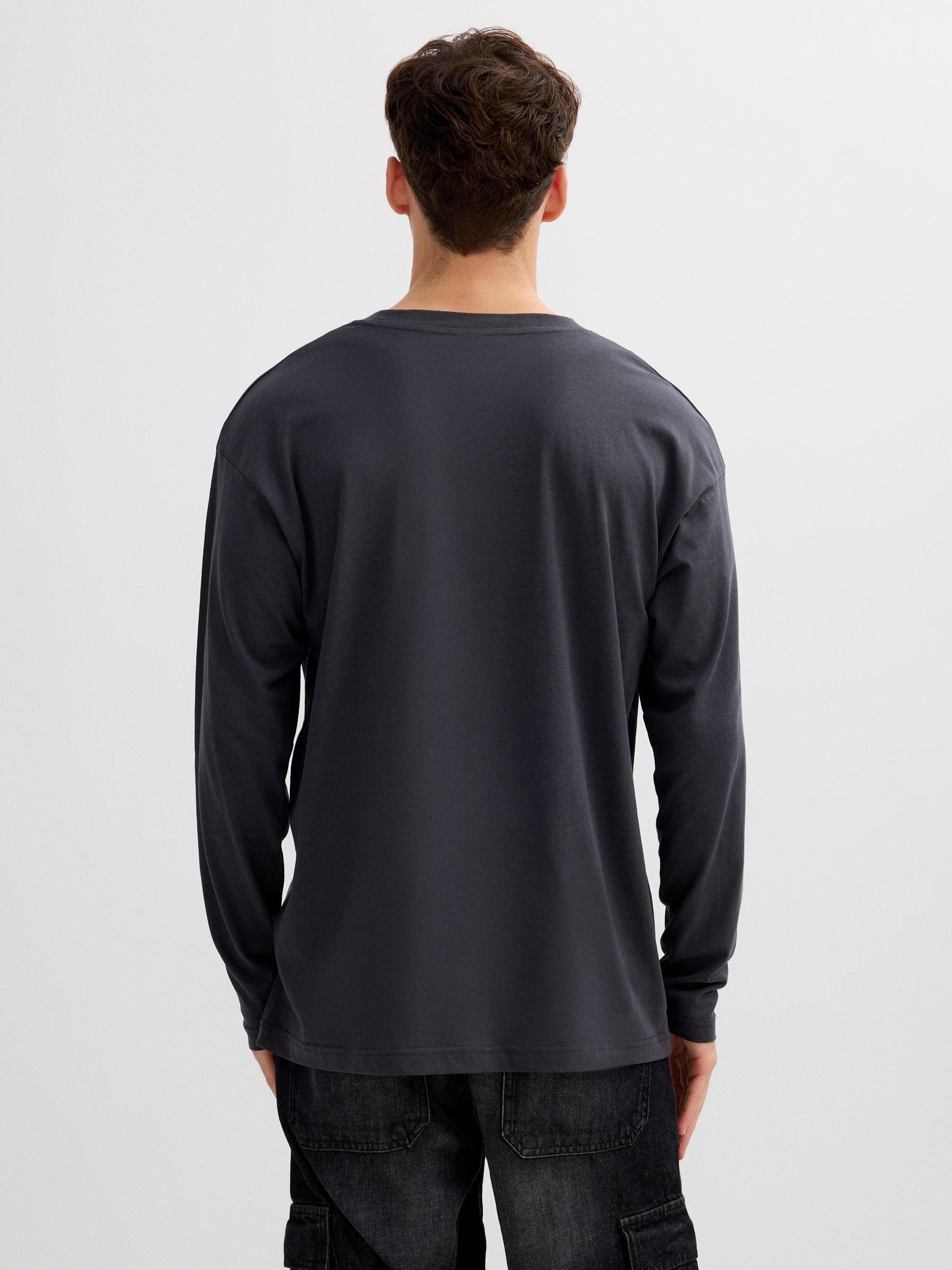 Long sleeve shirt Inside grey middle front view