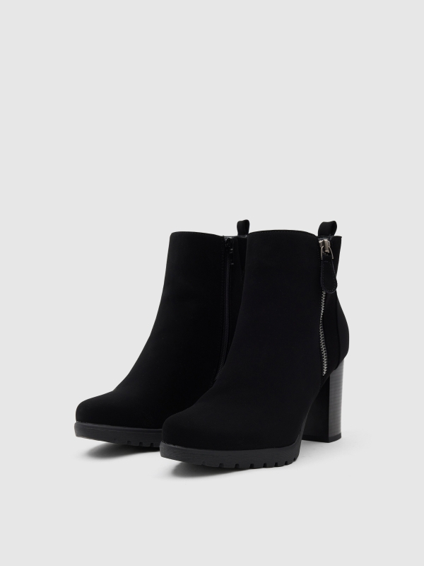 Modern heeled ankle boots black 45º front view Modern heeled ankle boots black 45º front view