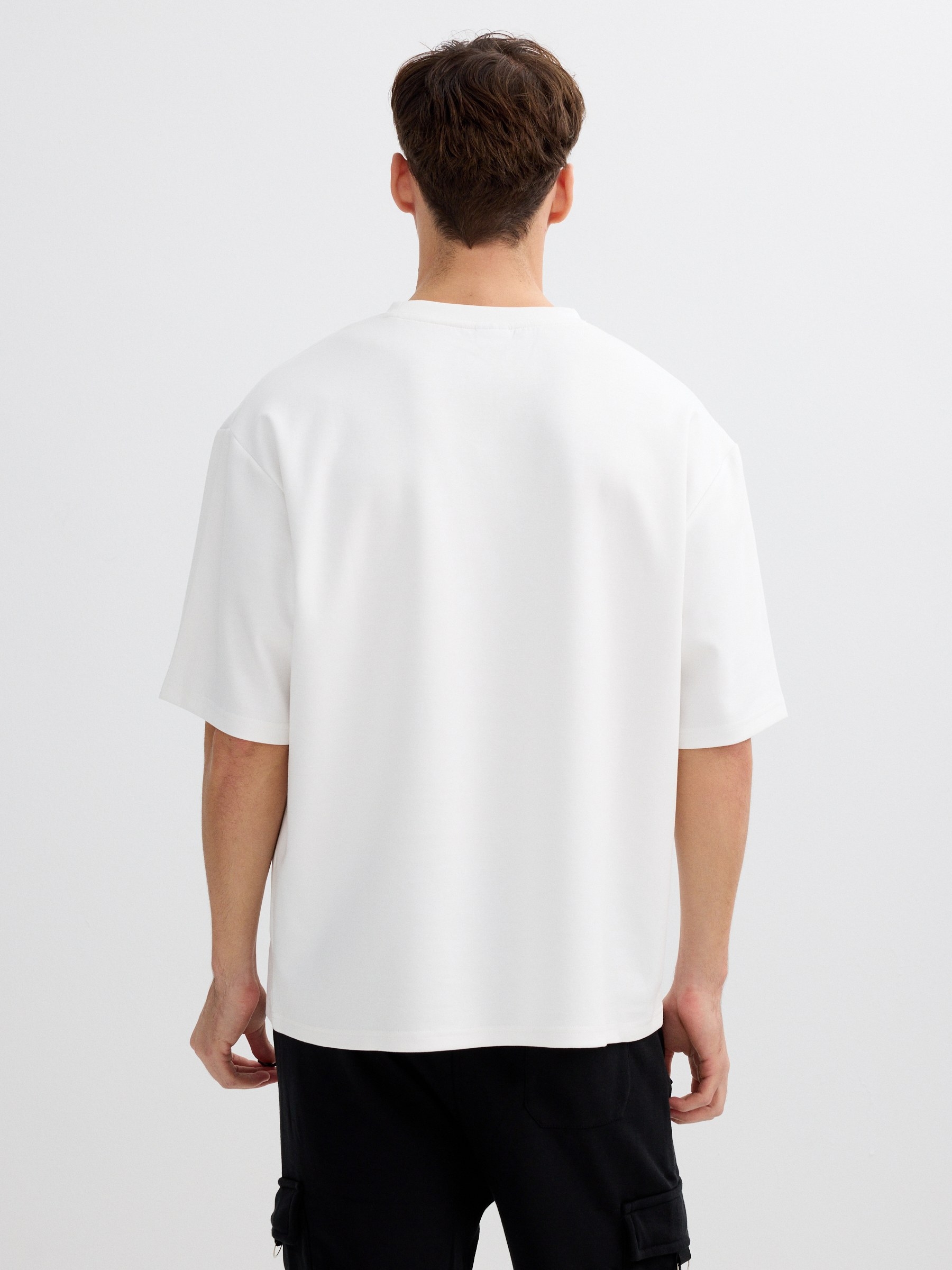 Plain oversized t-shirt raw middle front view