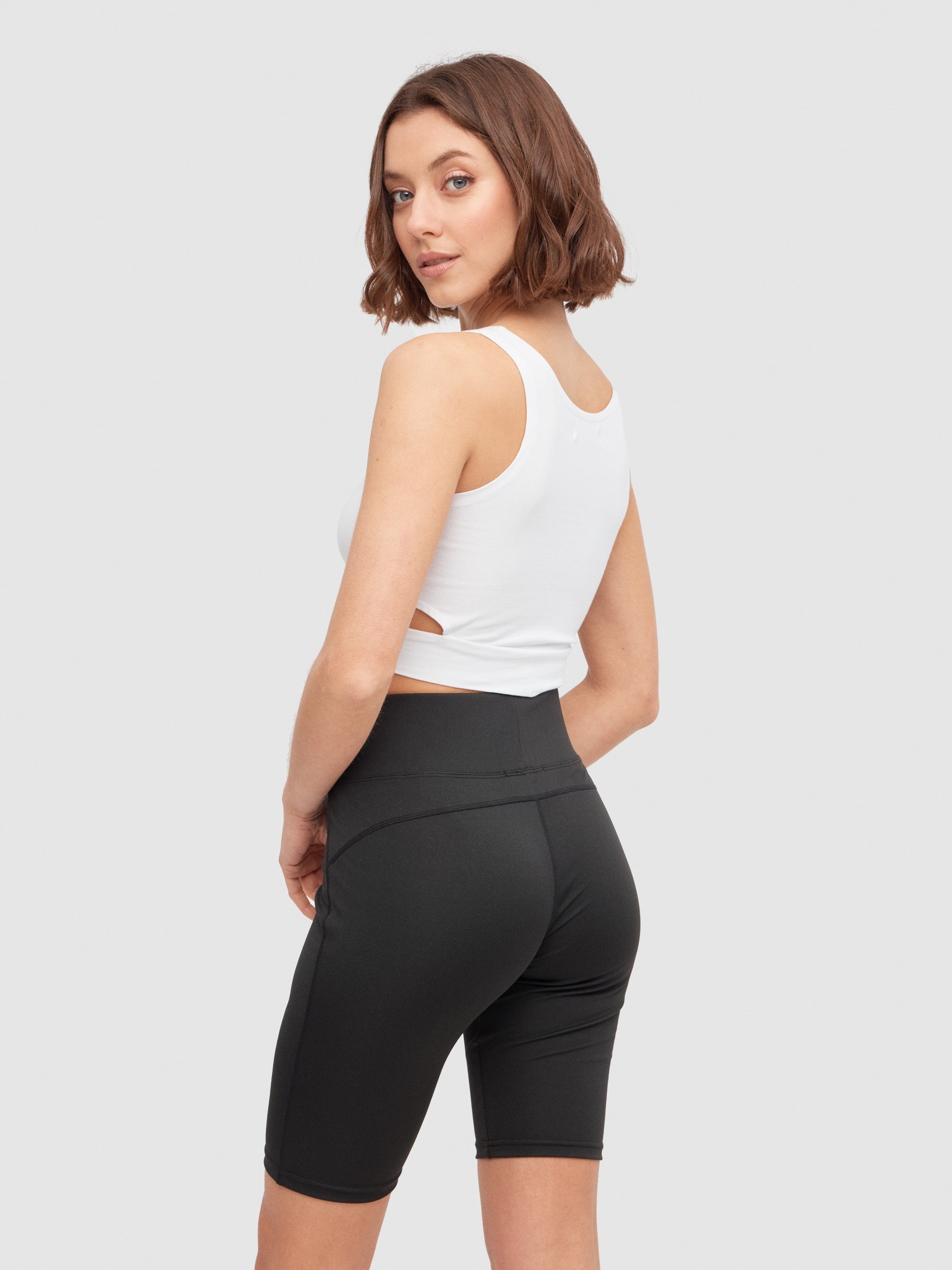 Legging ciclista básico preto vista geral frontal