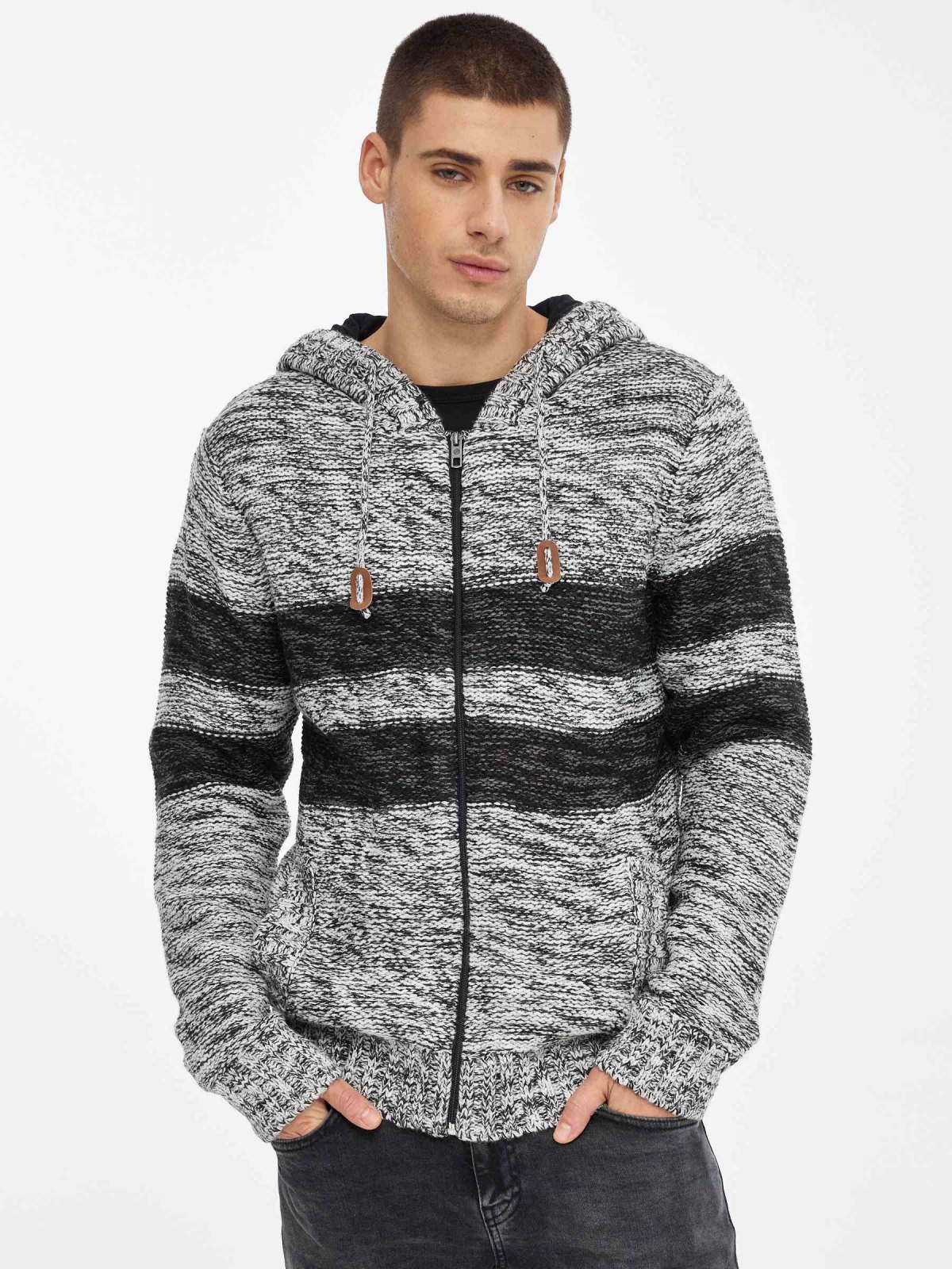 Knitted jacket with zipper grey middle front view