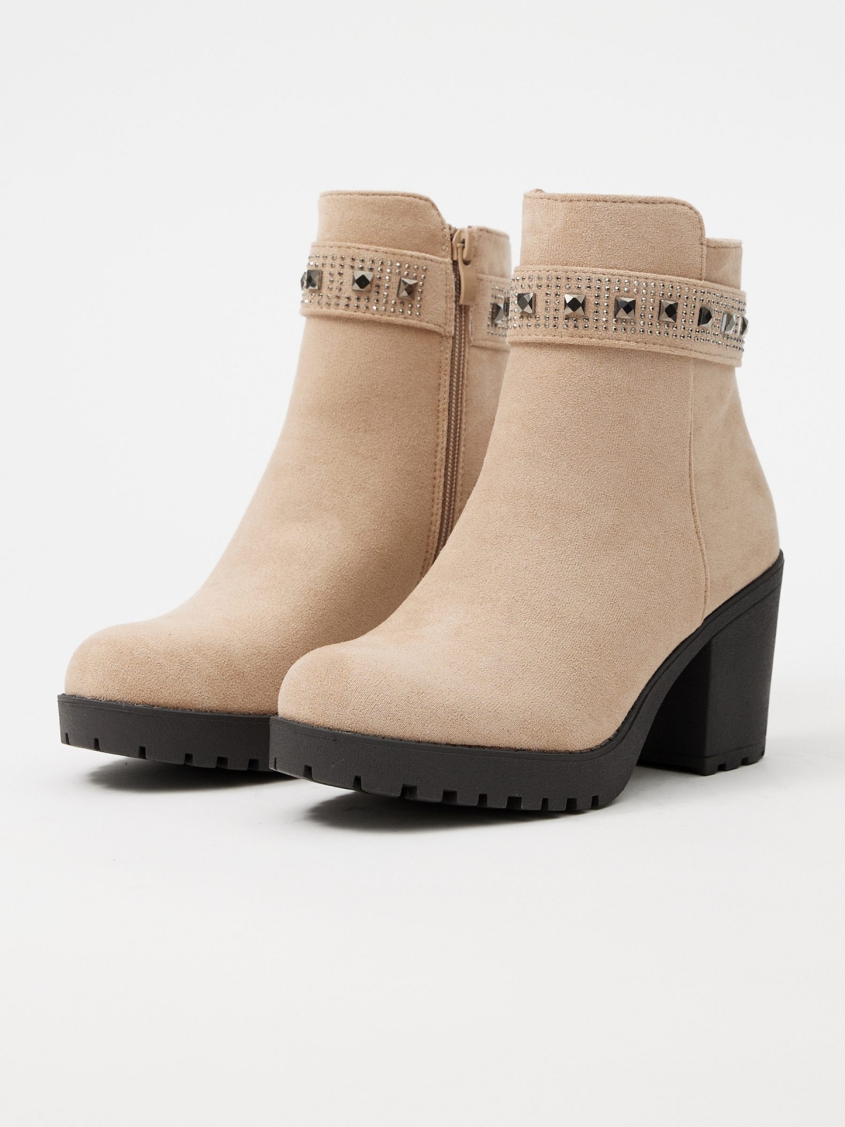 High-heeled ankle boot with studs beige 45º front view