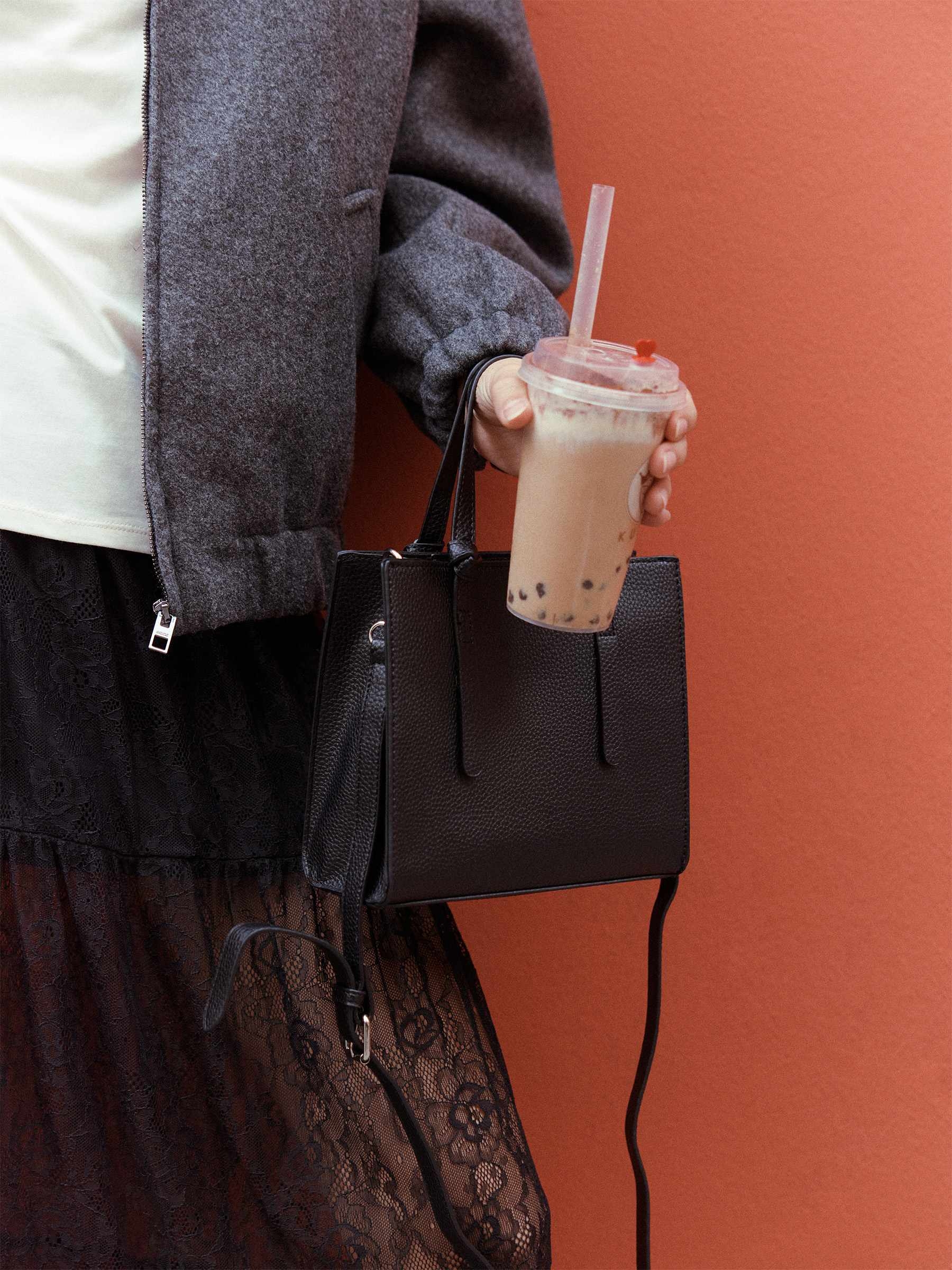 Shopper bag black front view