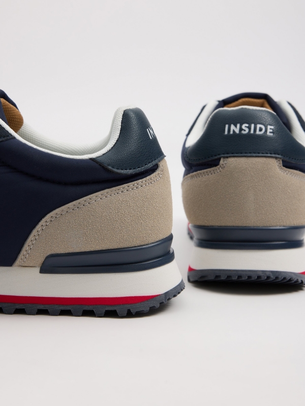 Desportiva nylon corrida azul marinho vista detalhe