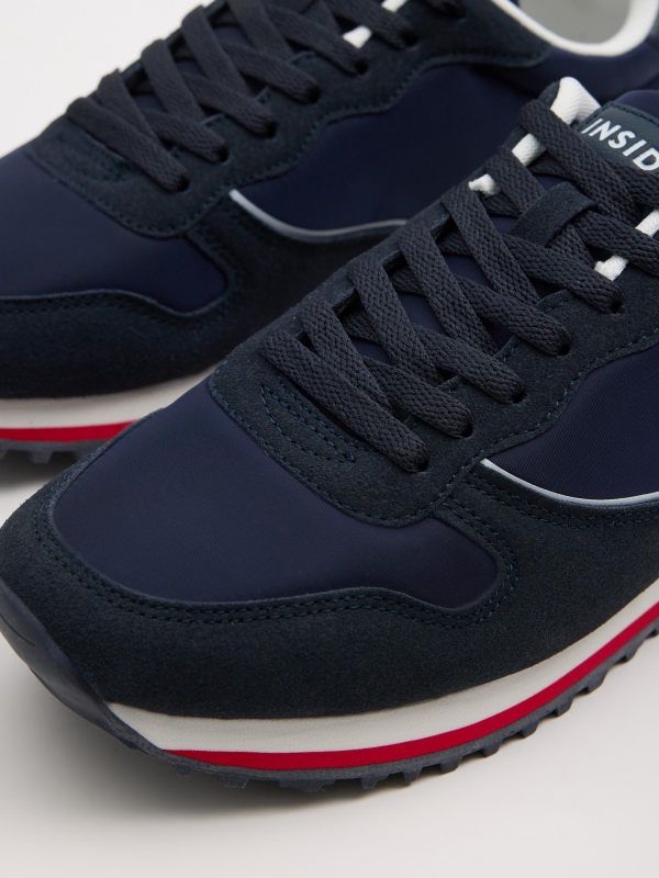 Desportiva nylon corrida azul marinho vista detalhe