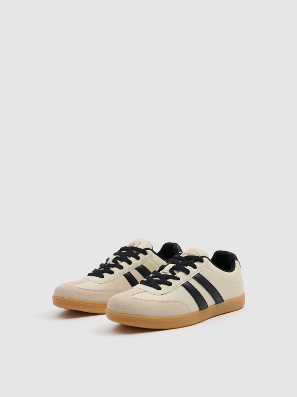 Zapatilla polipiel retro combinada crudo vista frontal 45º