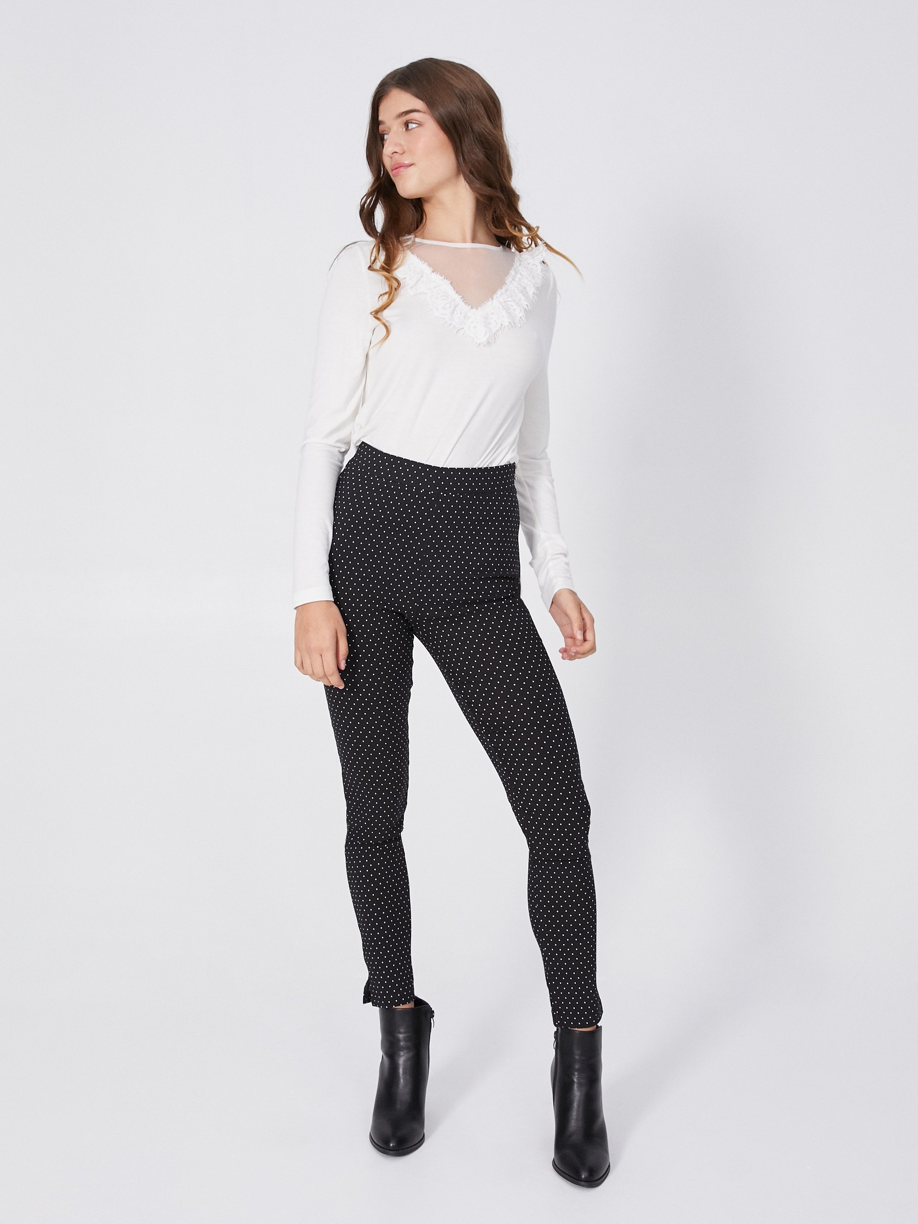 Stretch trousers with zip black