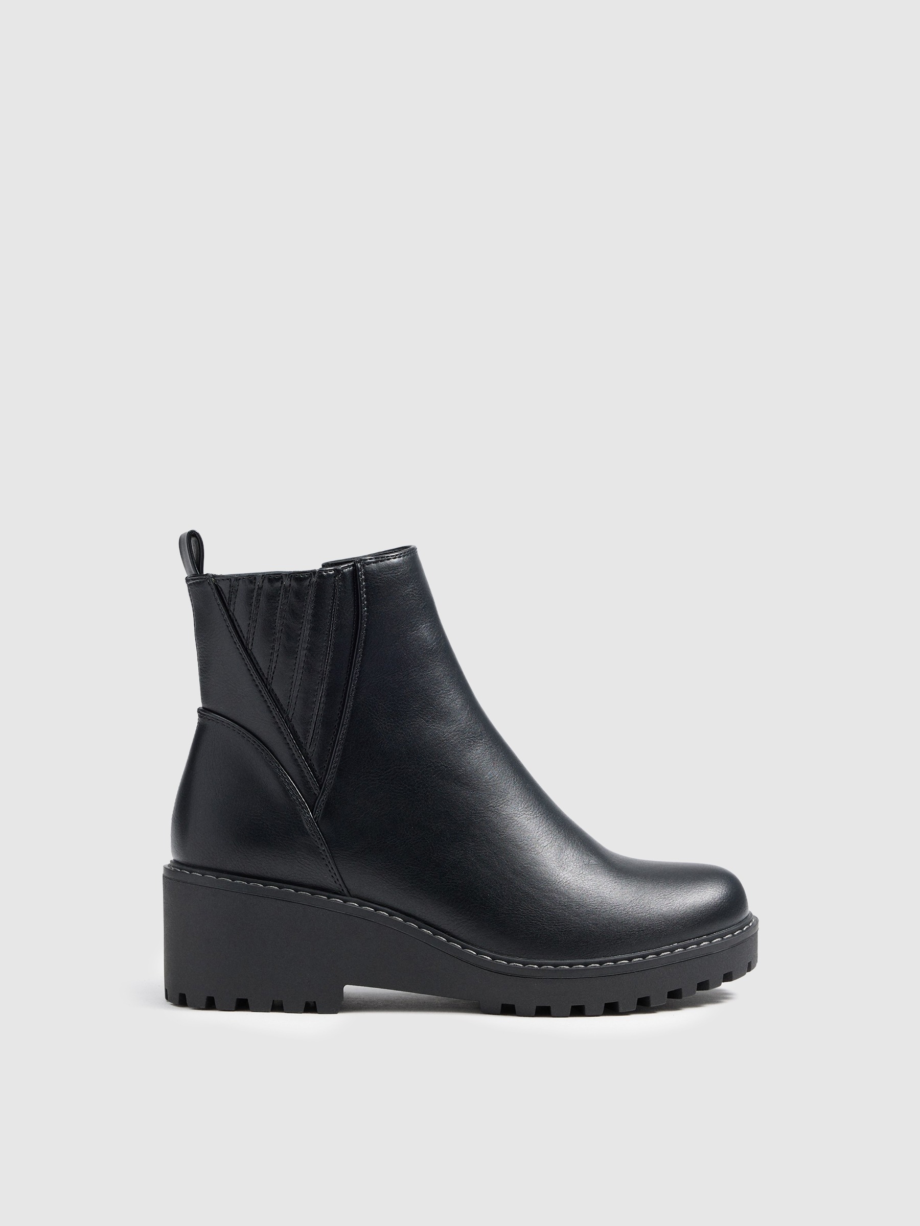 Leatherette wedge boots black