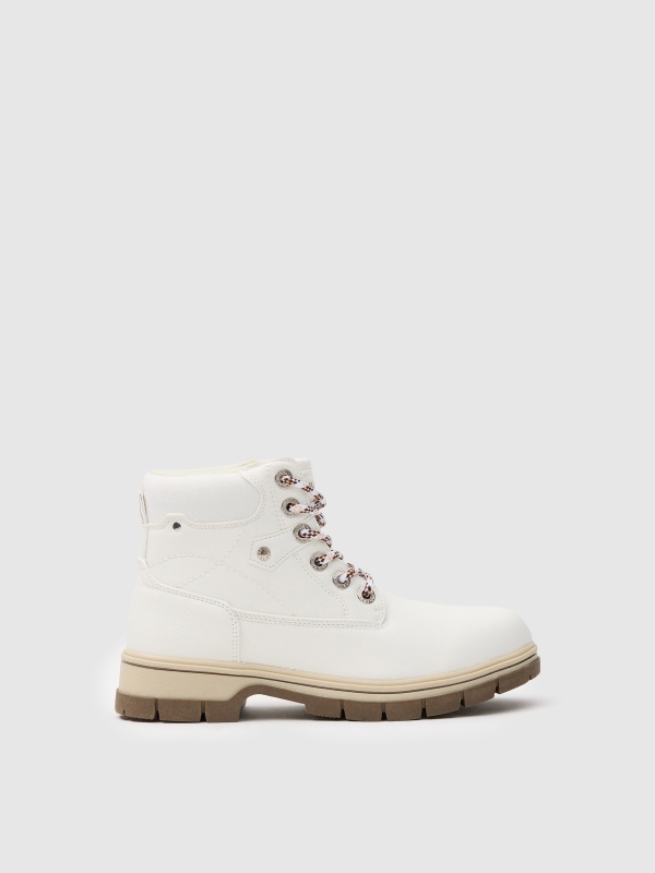 Bota de alpinismo com plataforma branco