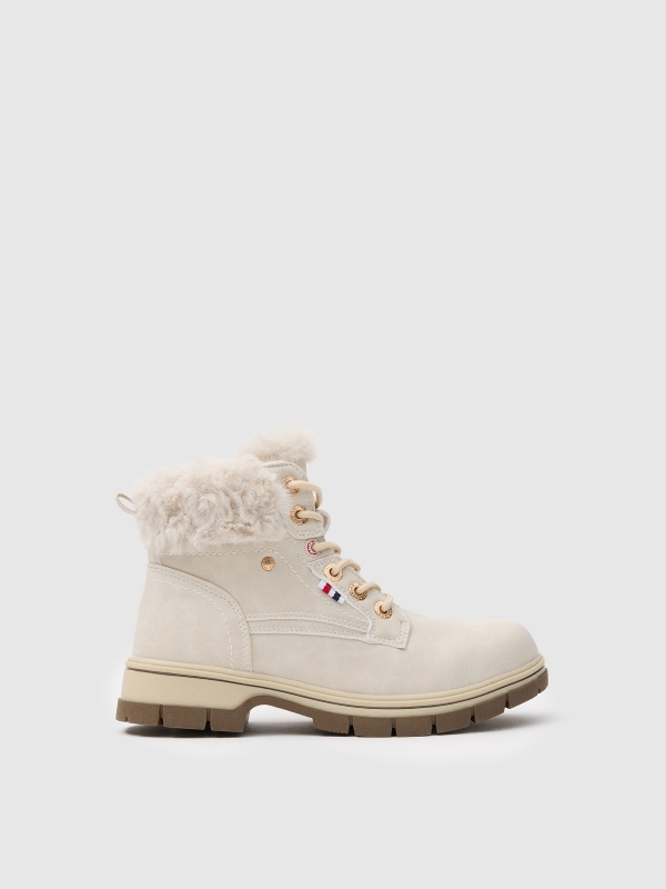 Mountaineering boot with fur collar beige