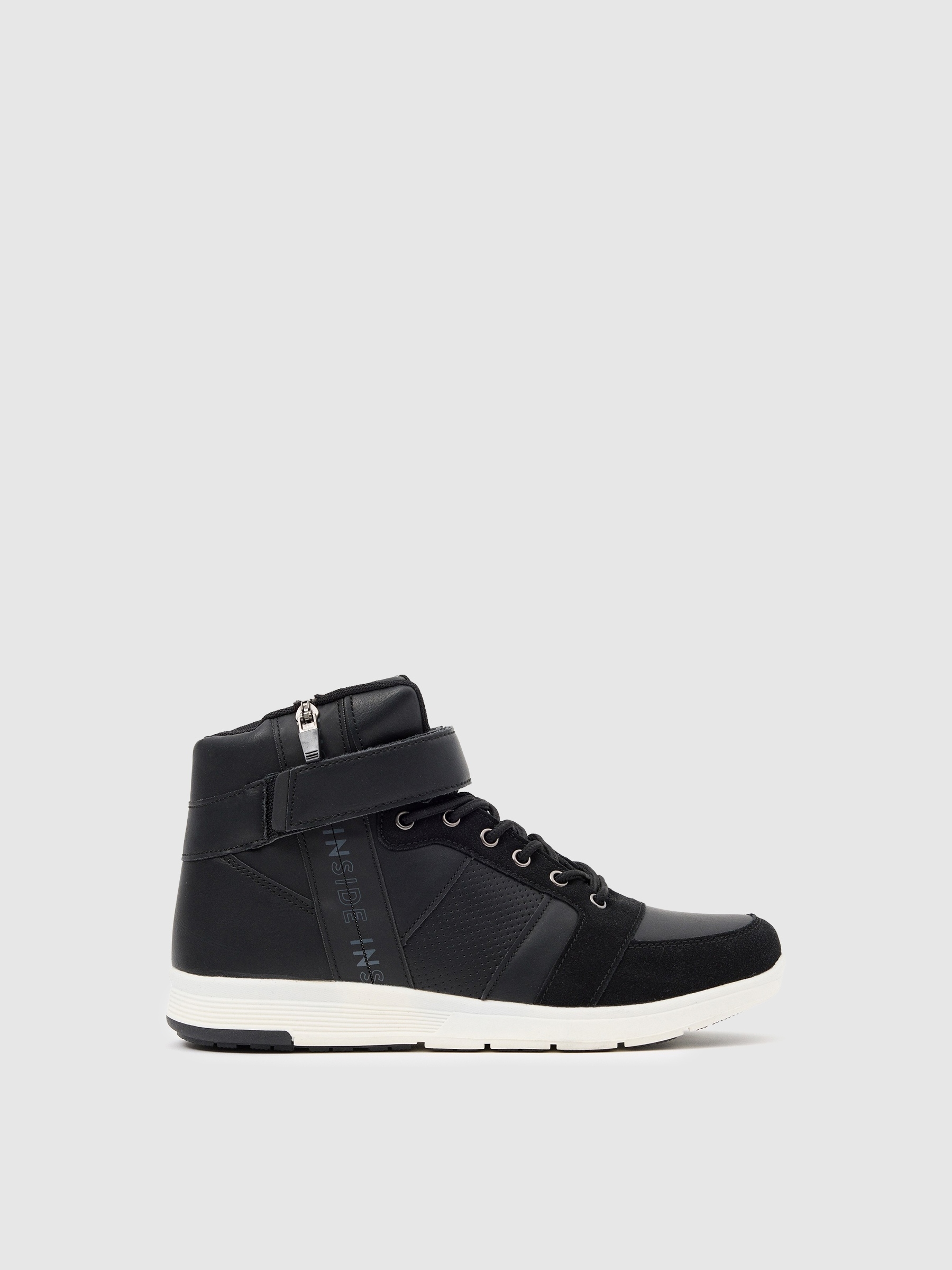 Bota deportiva cremallera combinada negro