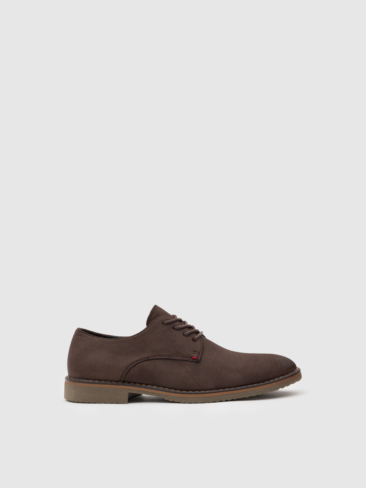 Zapato clásico de polipiel marrón tostado Zapato clásico de polipiel marrón tostado