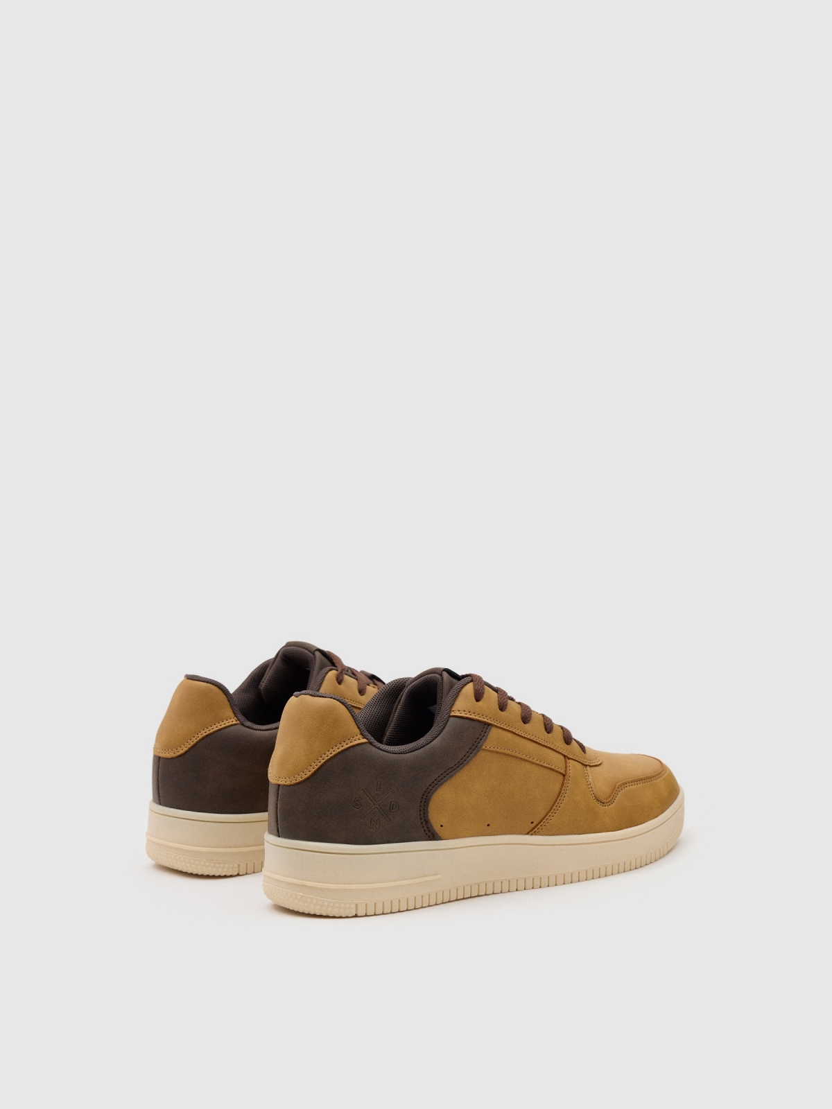 Basic casual combined sneaker brown 45º back view