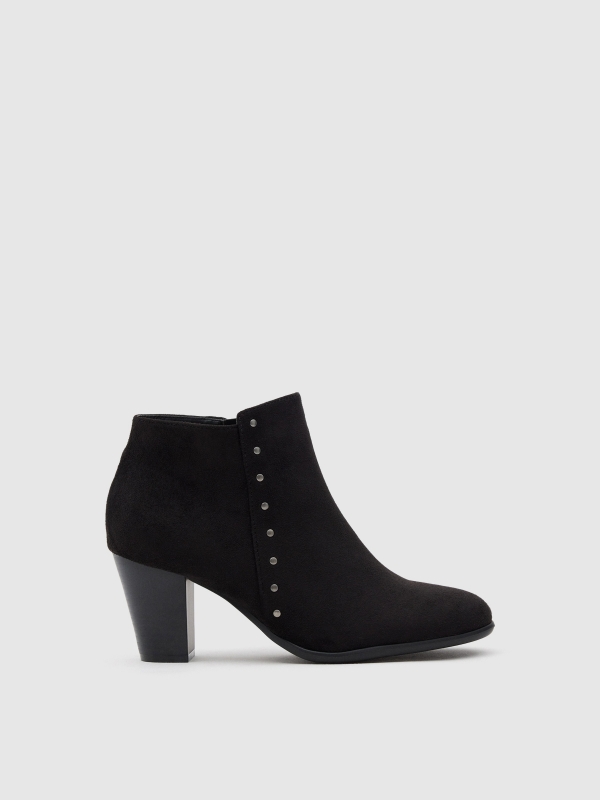 Botines de tacón con tachas negro Botines de tacón con tachas negro