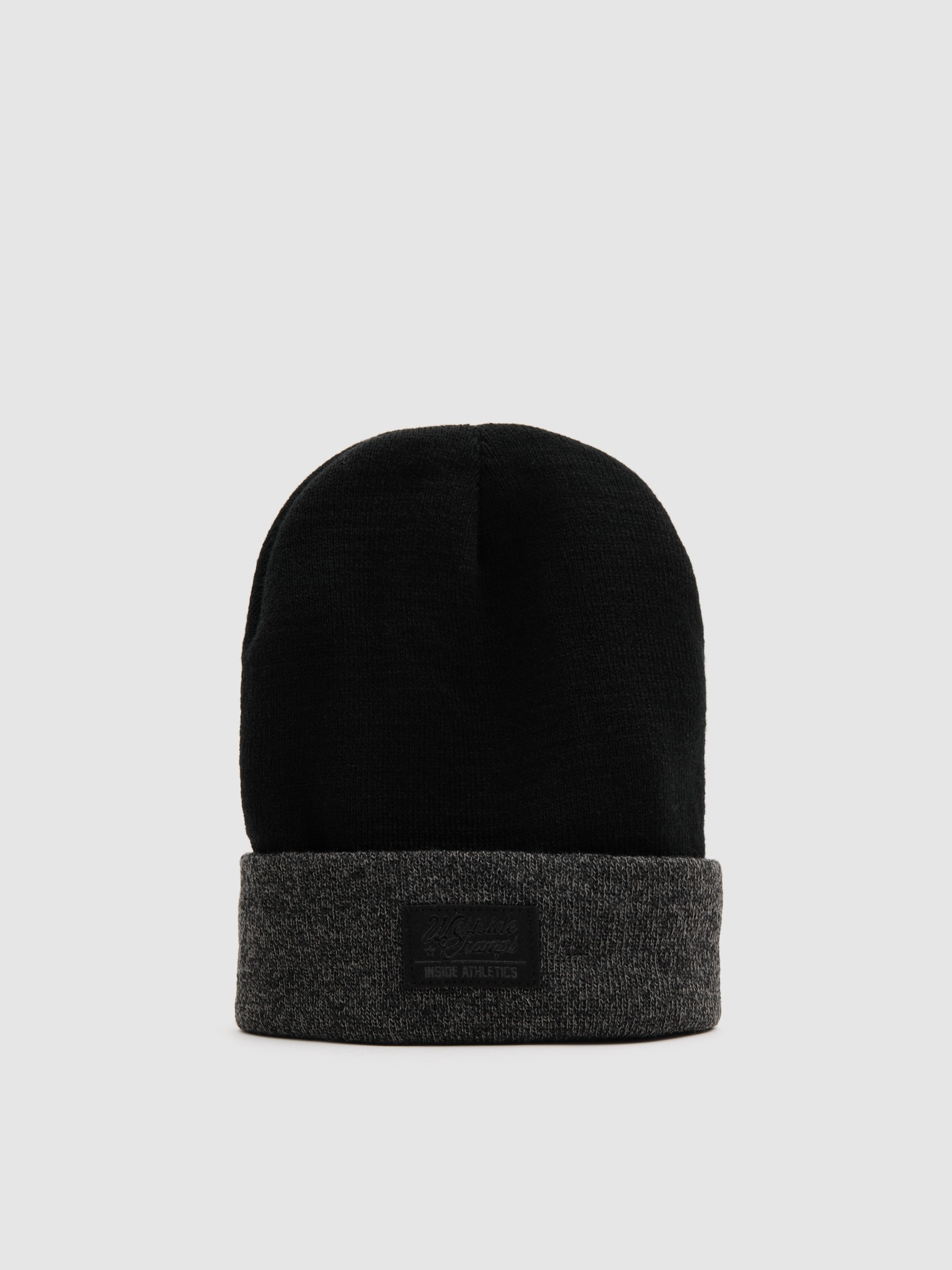 Basic black and gray turned-up hat grey 45º front view