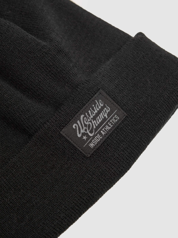 Basic black rolled-up beanie black front view