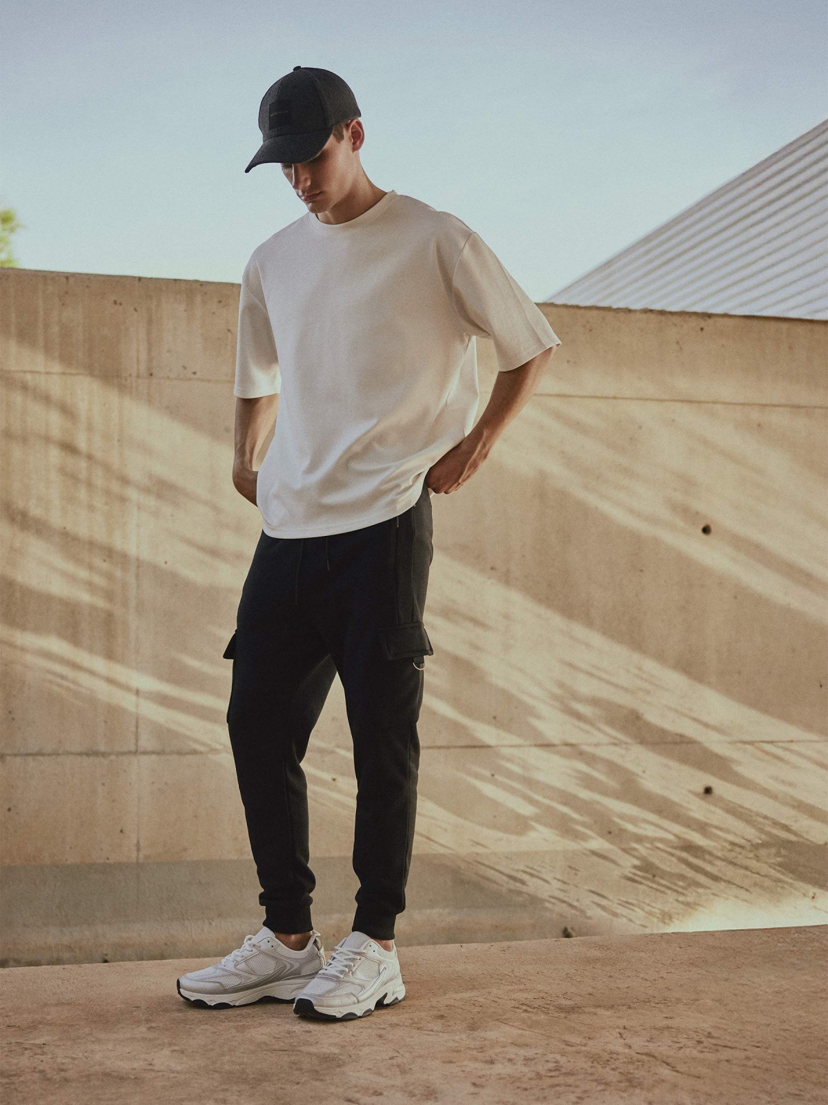 %New% Jogger deportivo multibolsillos negro