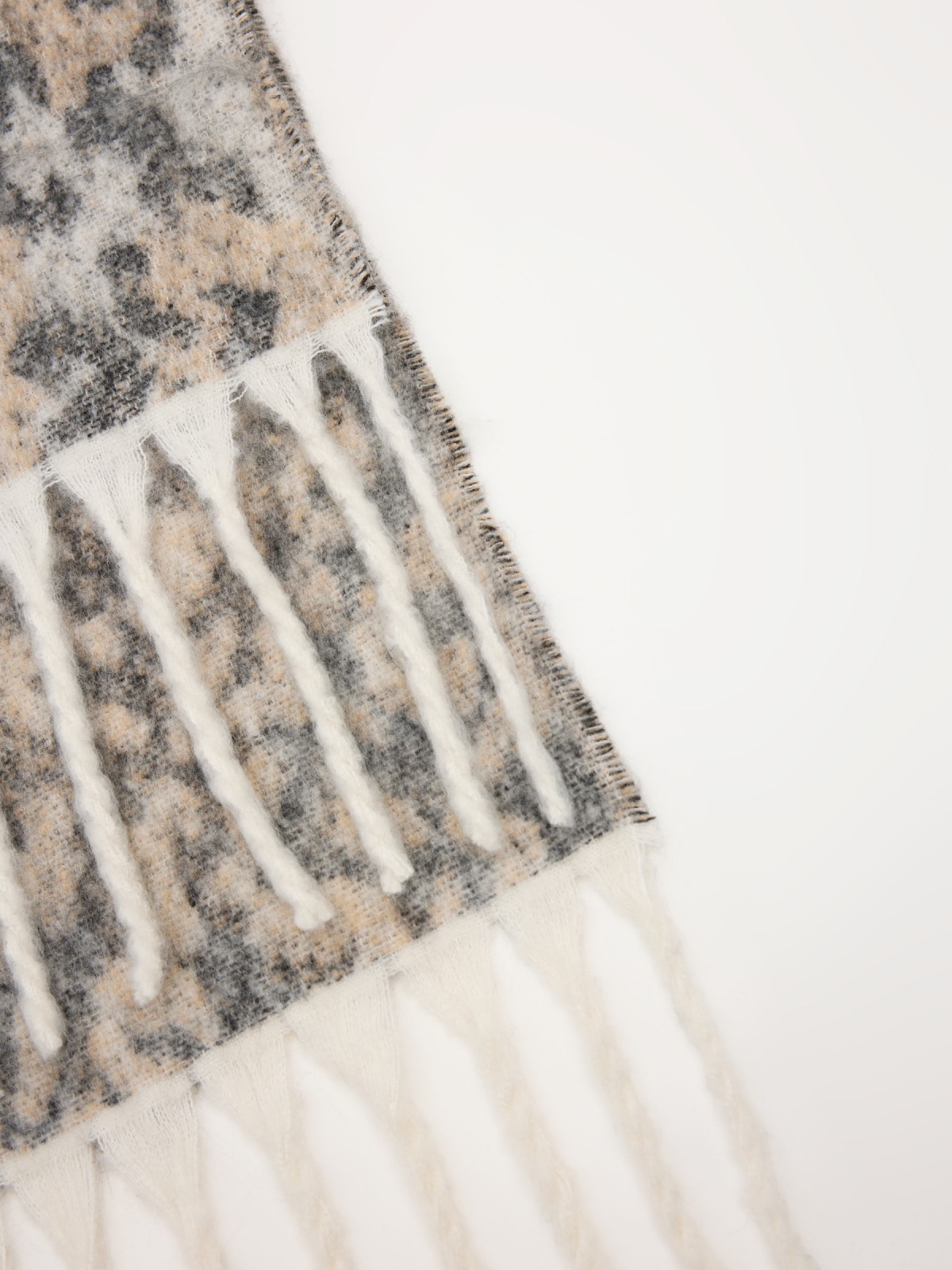 Bufanda manta animal print multicolor vista detalle