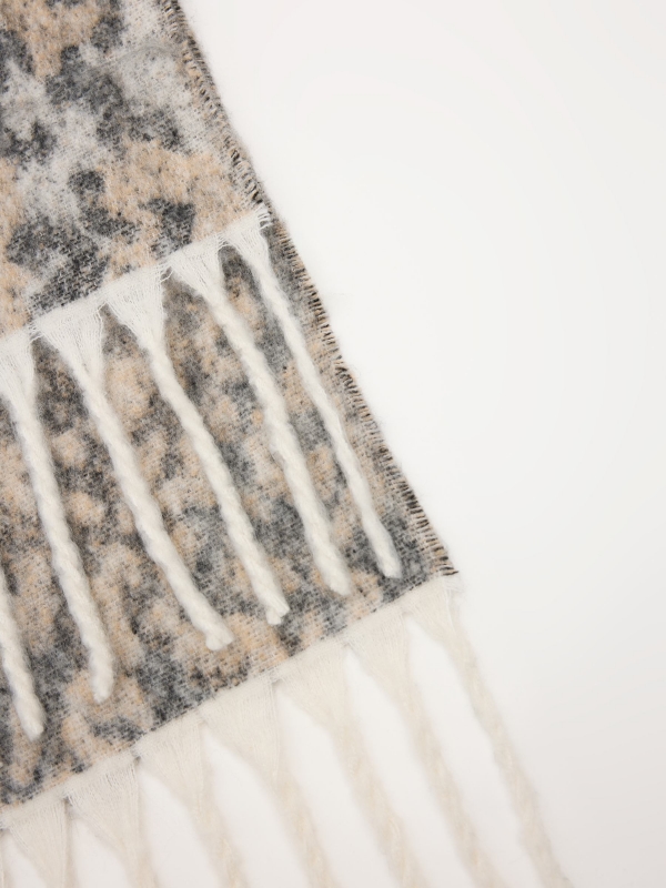 Animal print blanket scarf multicolor detail view