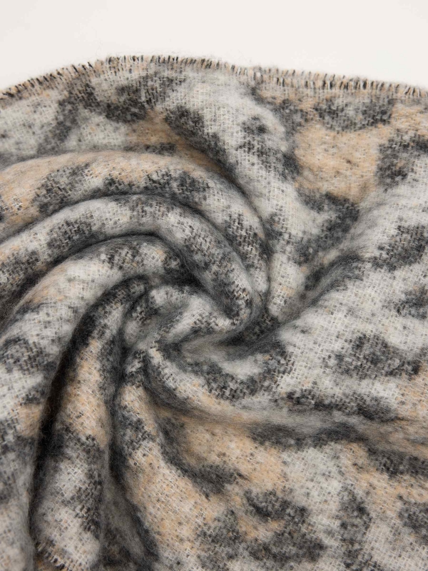 Bufanda manta animal print multicolor vista detalle