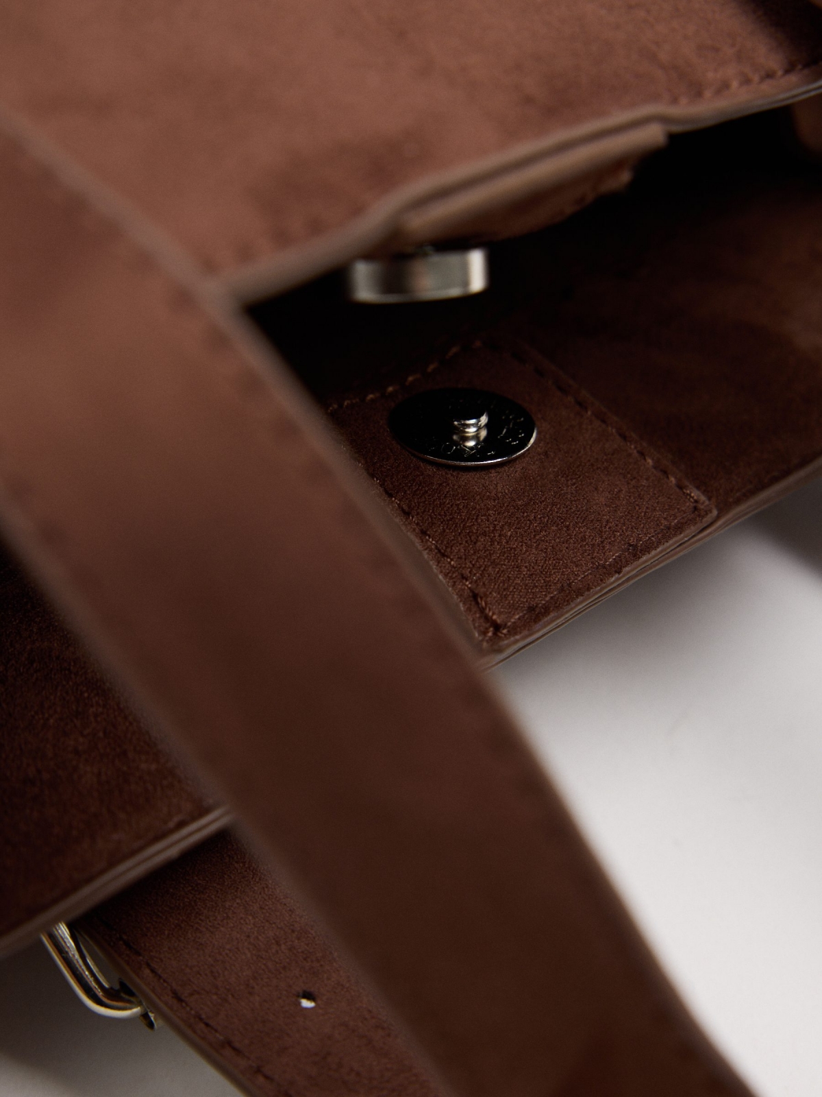 Bolso efecto piel marrón marrón vista interior