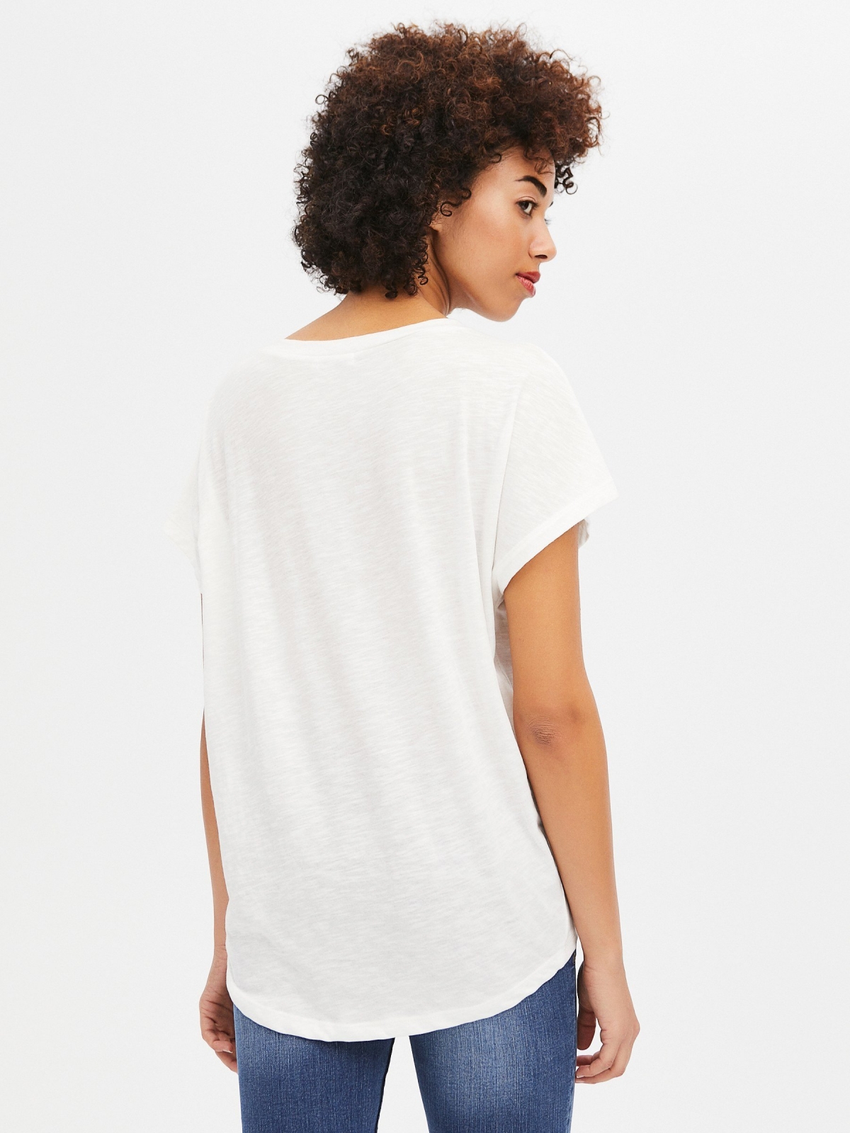 Asymmetric hem shirt off white middle back view