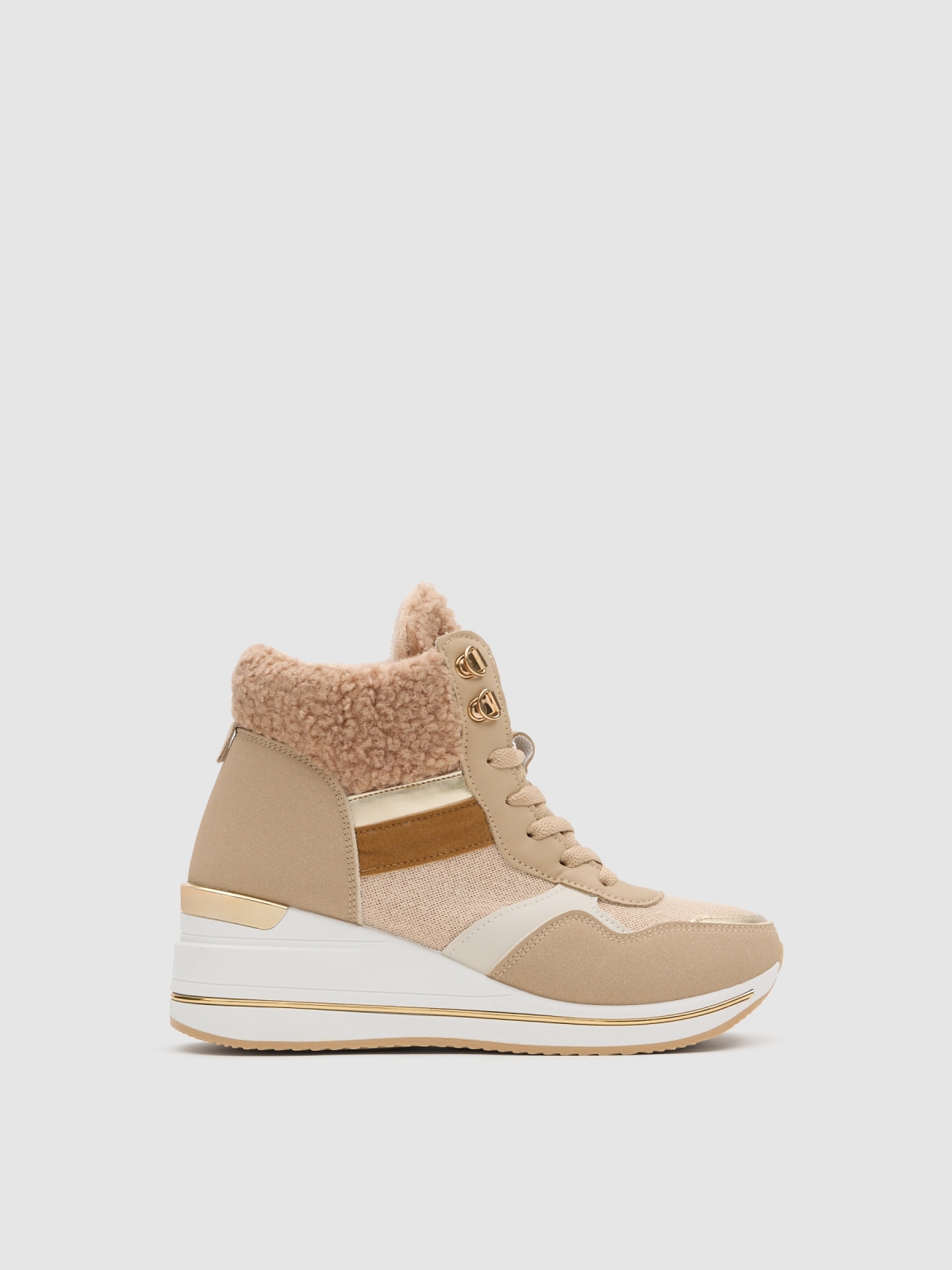 Combined wedge sports shoe sand