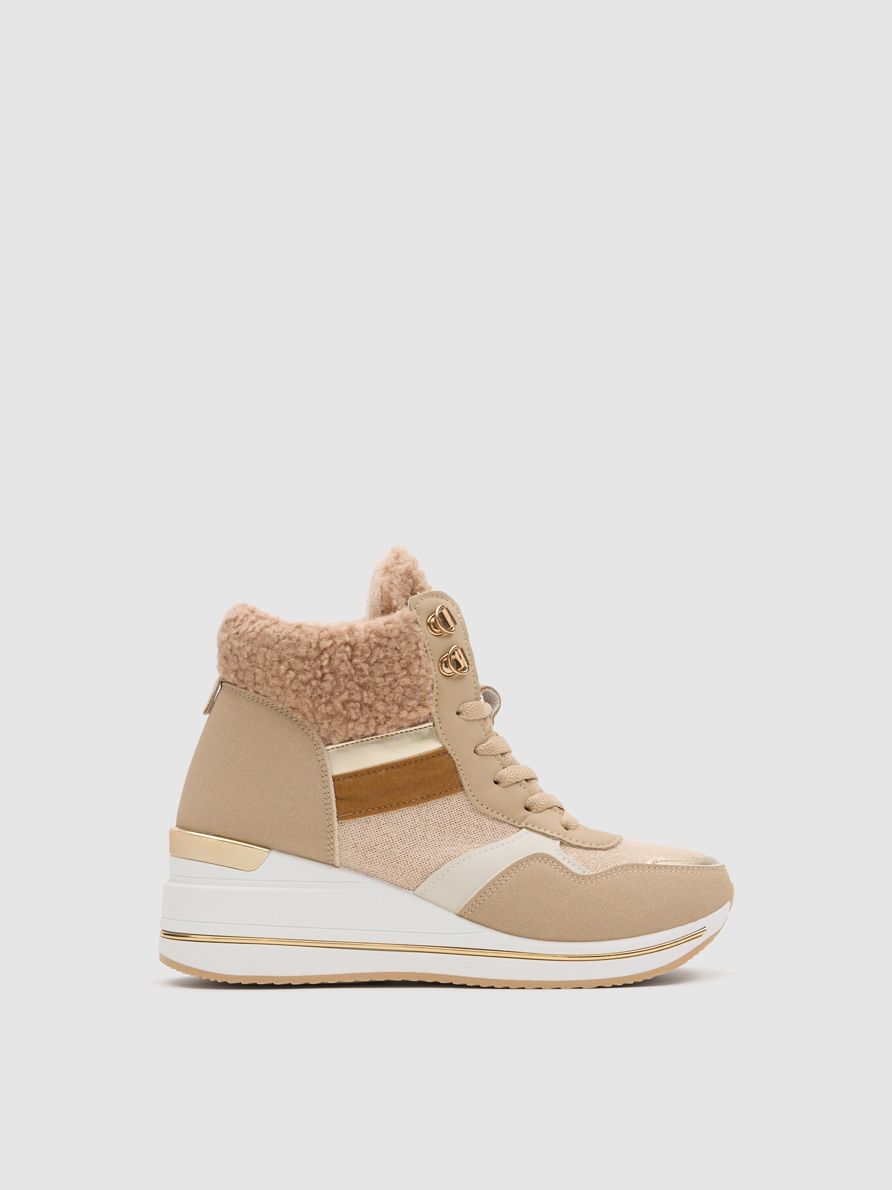 Botín deportivo cuña combinado arena