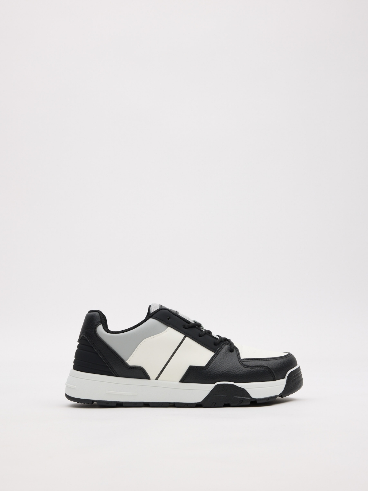 Esportivas skater combinadas branco