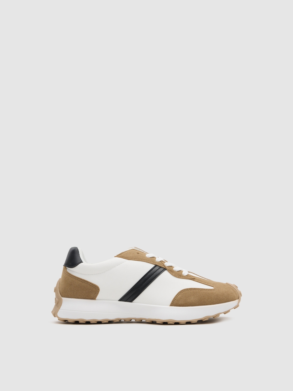 Esportiva casual combinada branco