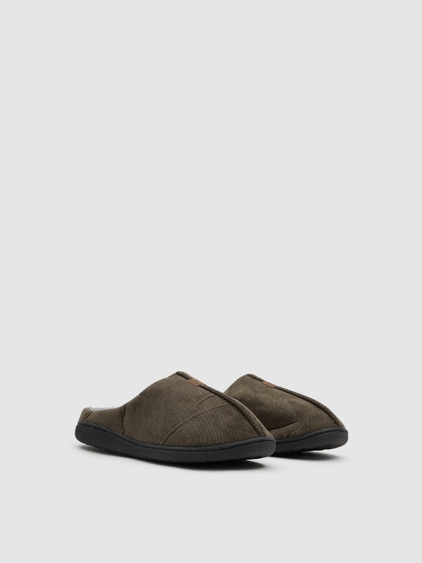 Zapatilla de casa efecto piel con forro kaki vista media frontal