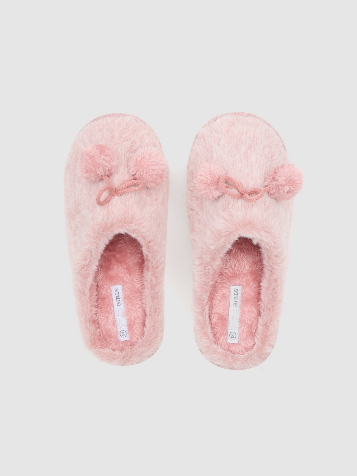 Pantufas de casa pompom rosa claro vista detalhe