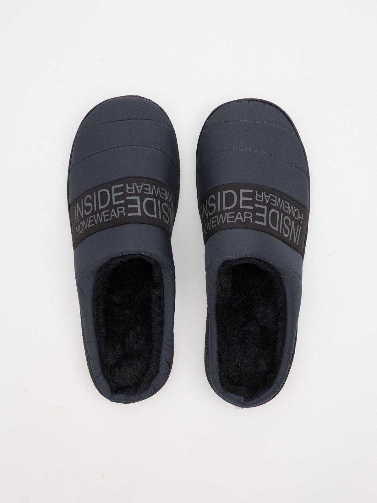 Padded house slipper black detail view