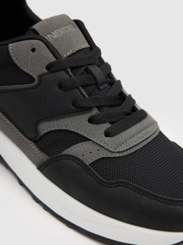 Deportiva combinada nylon negro vista detalle