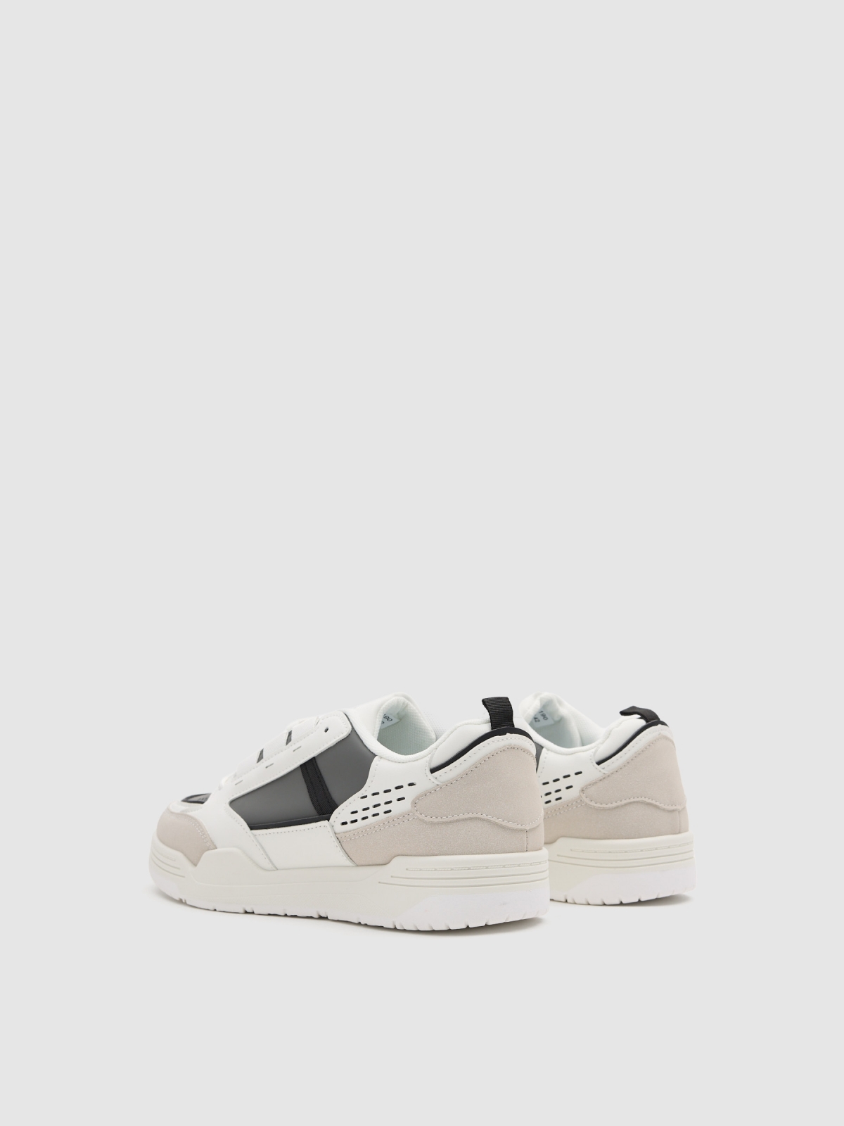 Skater sneakers leather effect rubber sole white 45º back view