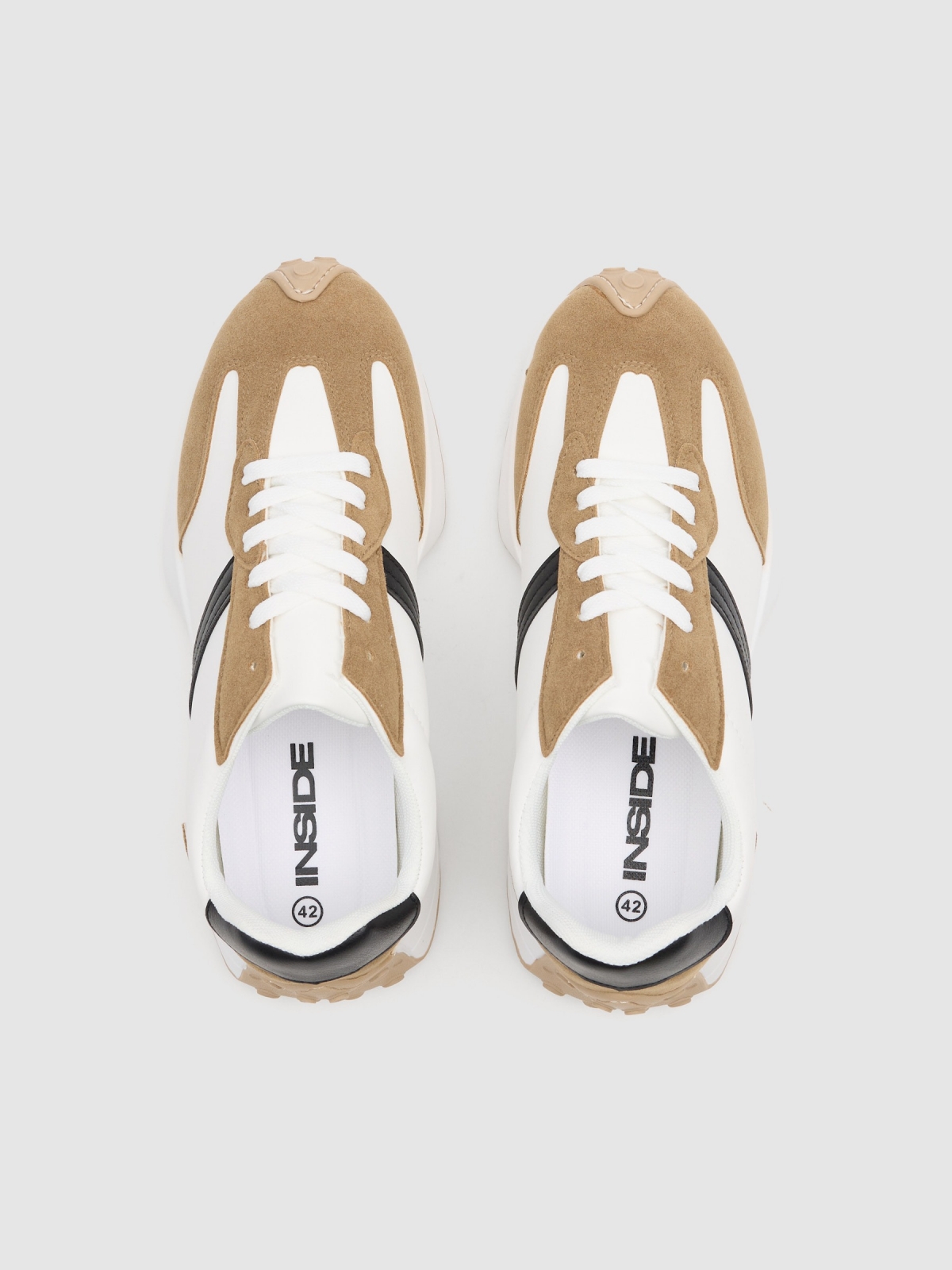 Deportiva casual combinada blanco vista cenital