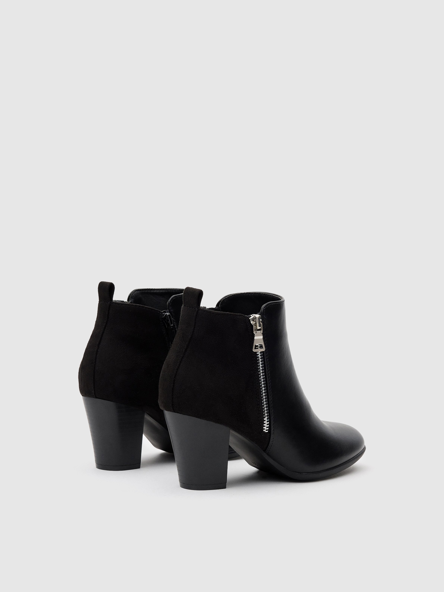 Black combined heeled ankle boot