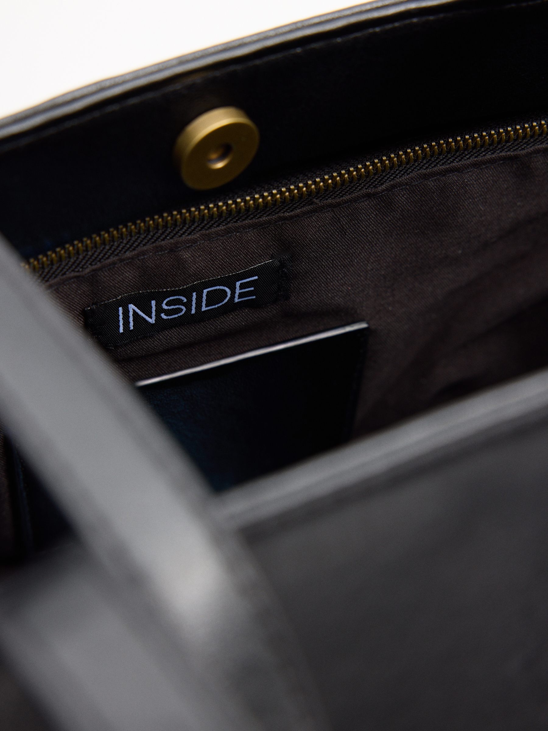 Bolsa shopper lona efeito couro preto vista geral frontal