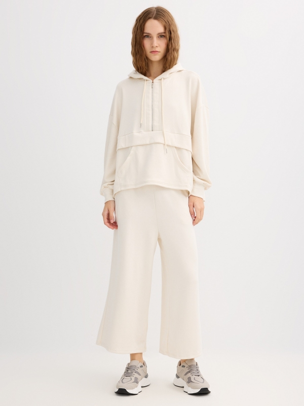 Calça de moletom wide leg cintura alta off white vista geral frontal