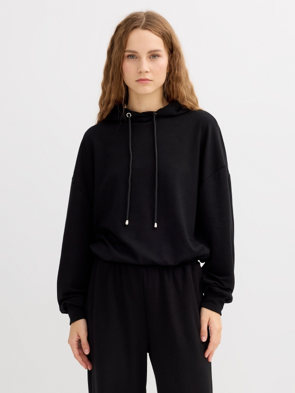 Sudadera con capucha negro vista media frontal