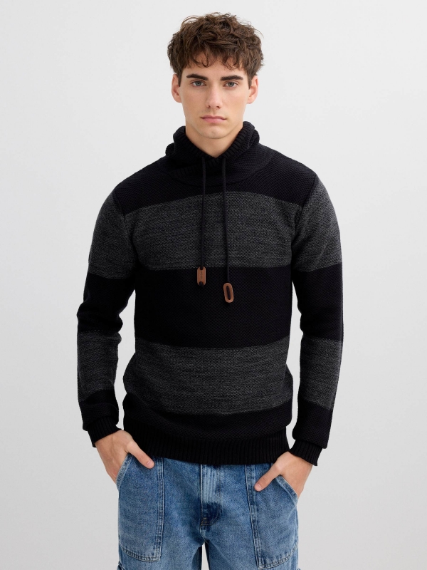 Black striped funnel neck jersey black middle front view