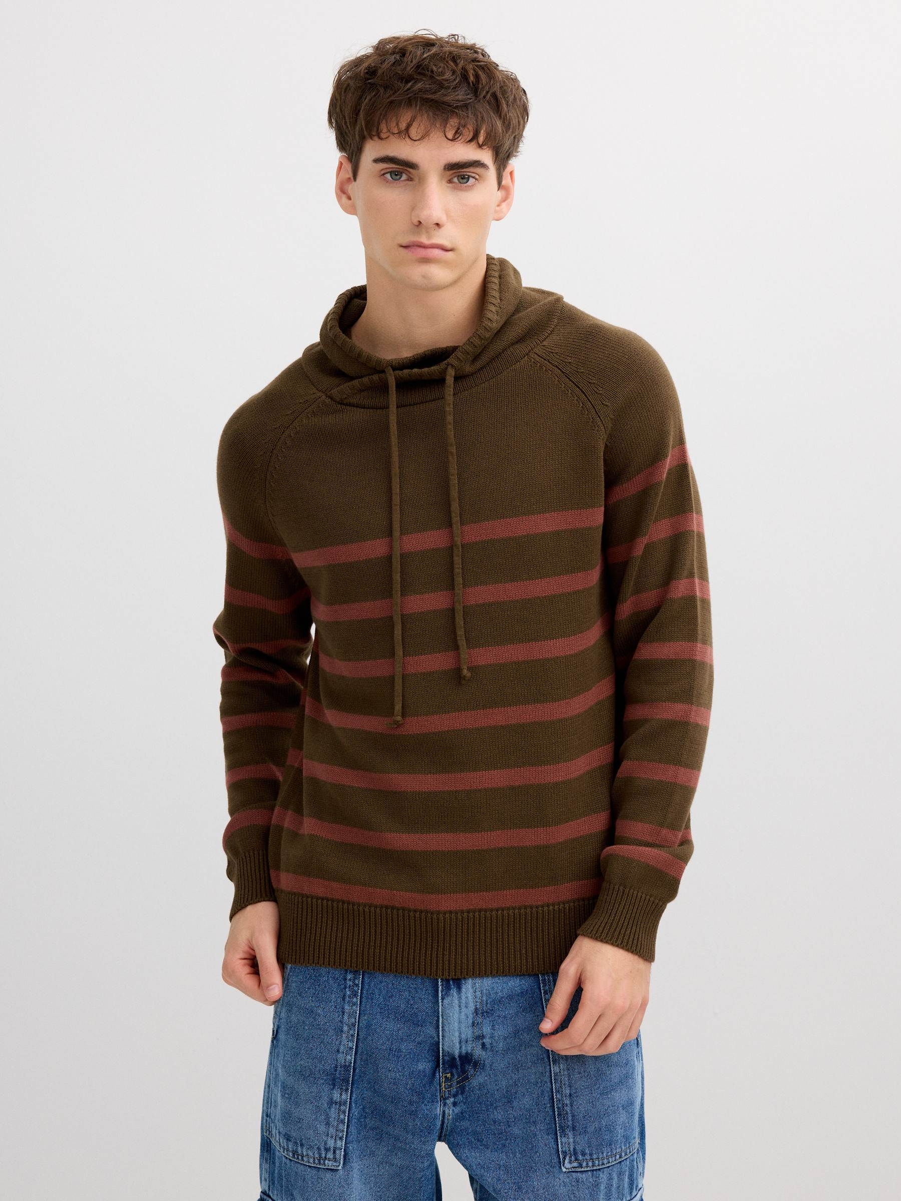 Striped knit sweater brown middle front view