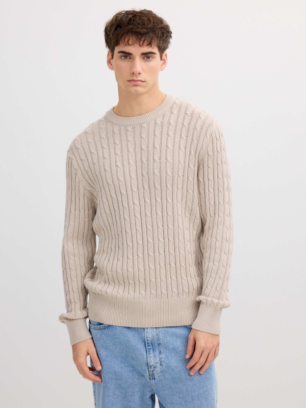 Round neck knit sweater raw middle front view