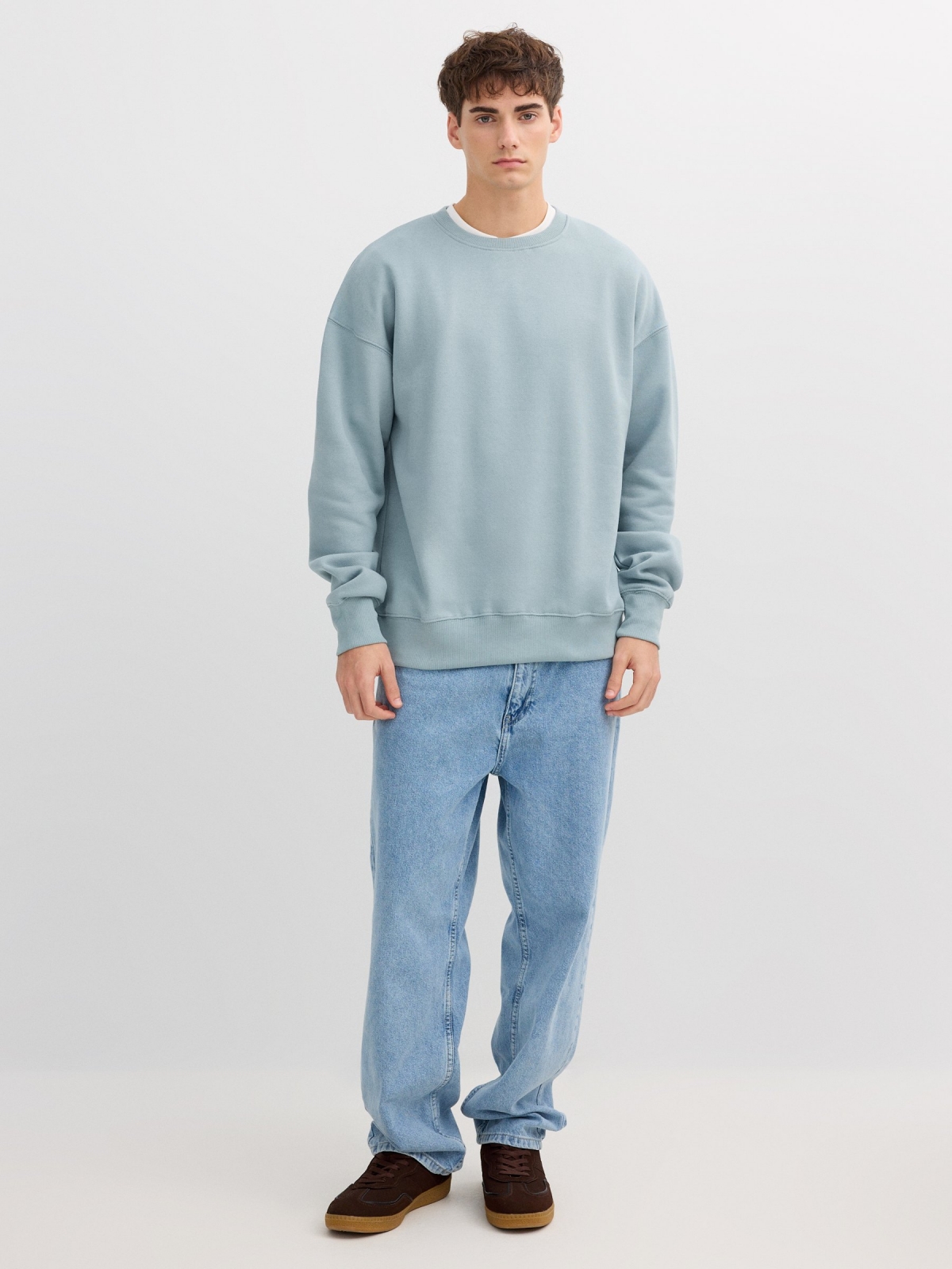 Sudadera felpa oversize azul vista general frontal