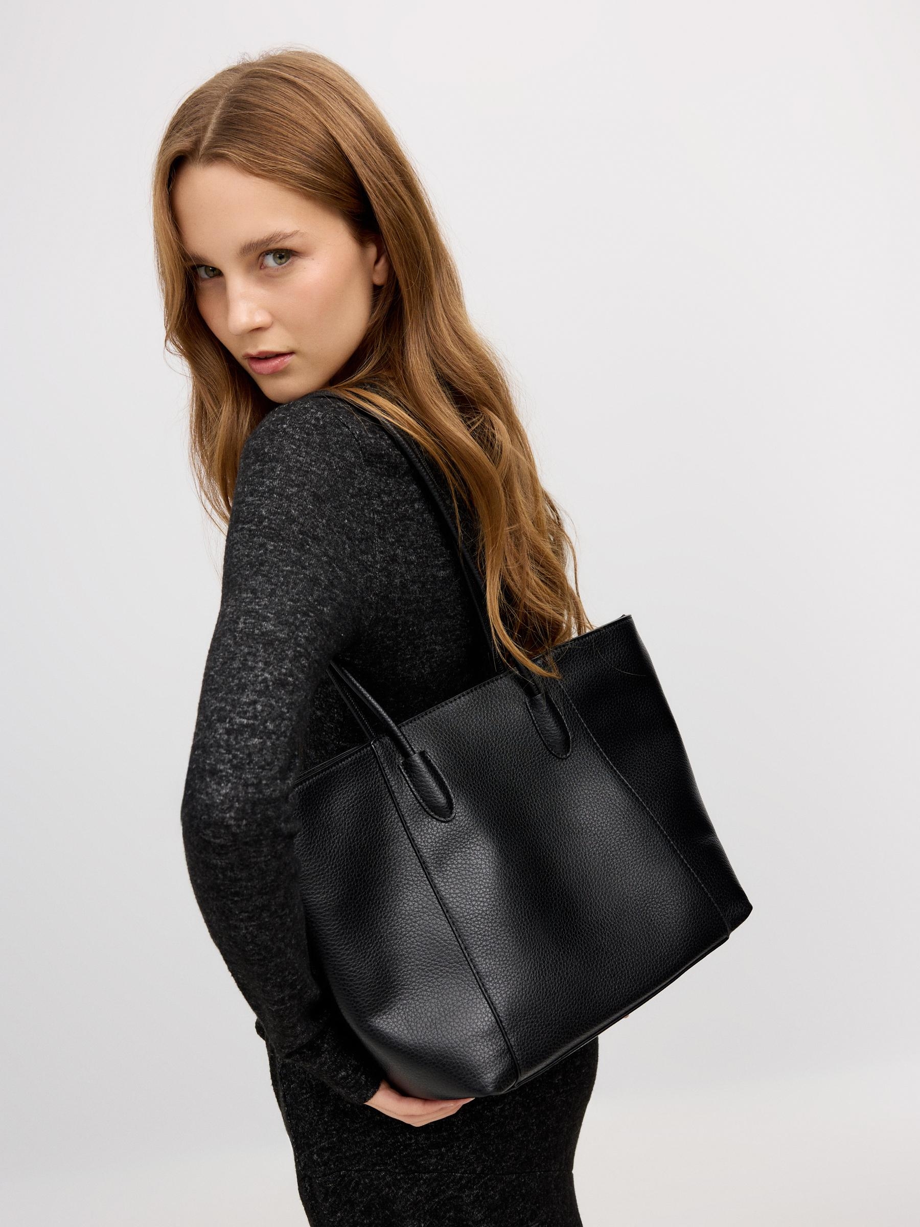 Bolsa shopper efeito couro preto vista geral frontal