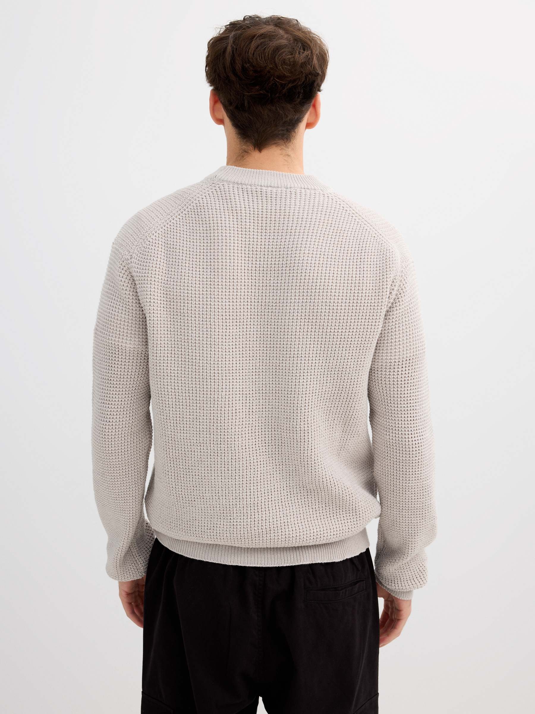 Basic knit round neck sweater raw middle front view