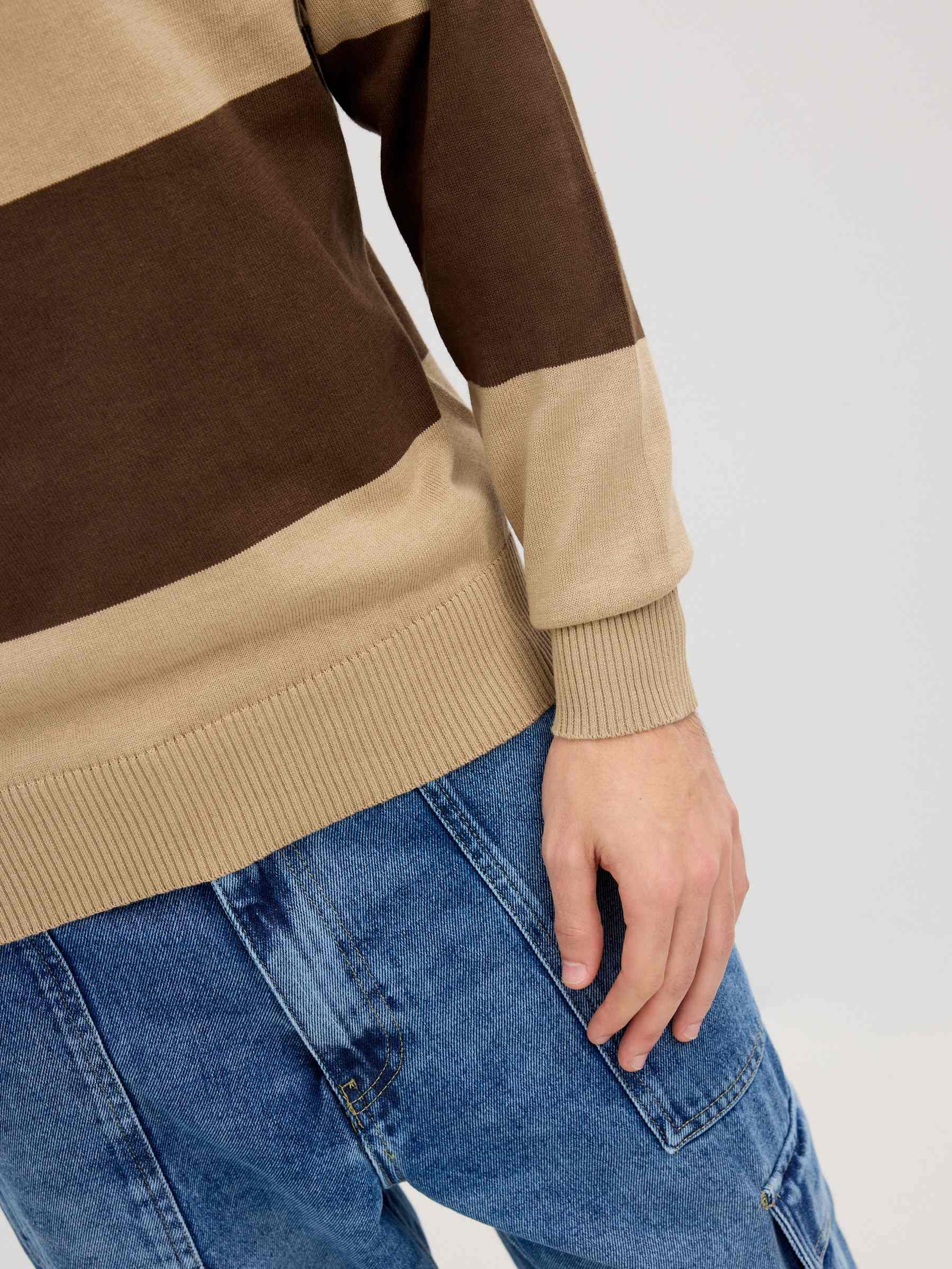 Color block striped knit sweater brown middle front view